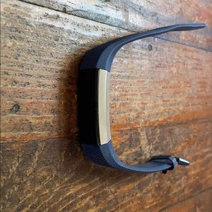 Fitbit Alta Hr w/ 2 chargers and 2 extra bands
